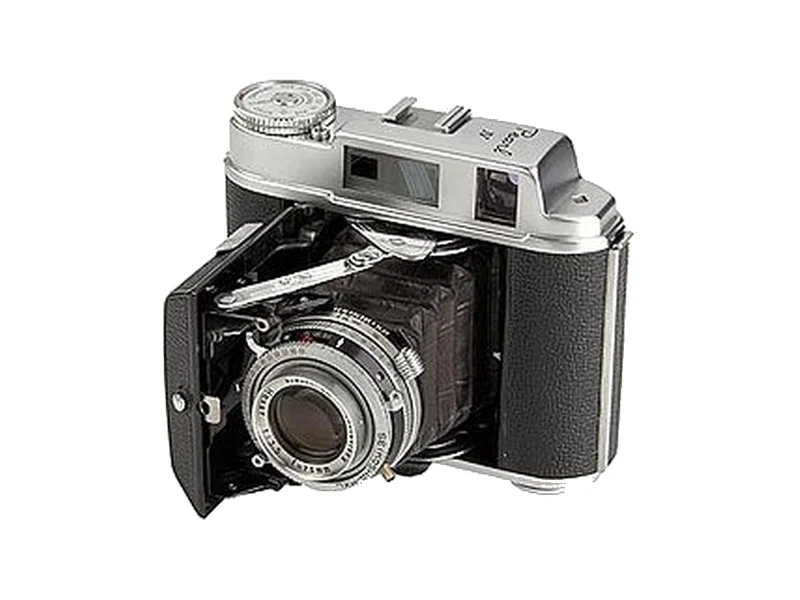 Konica Pearl IV (4.5x6)