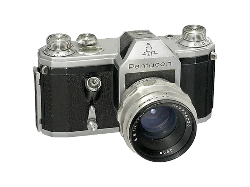 Exakta Pentacon