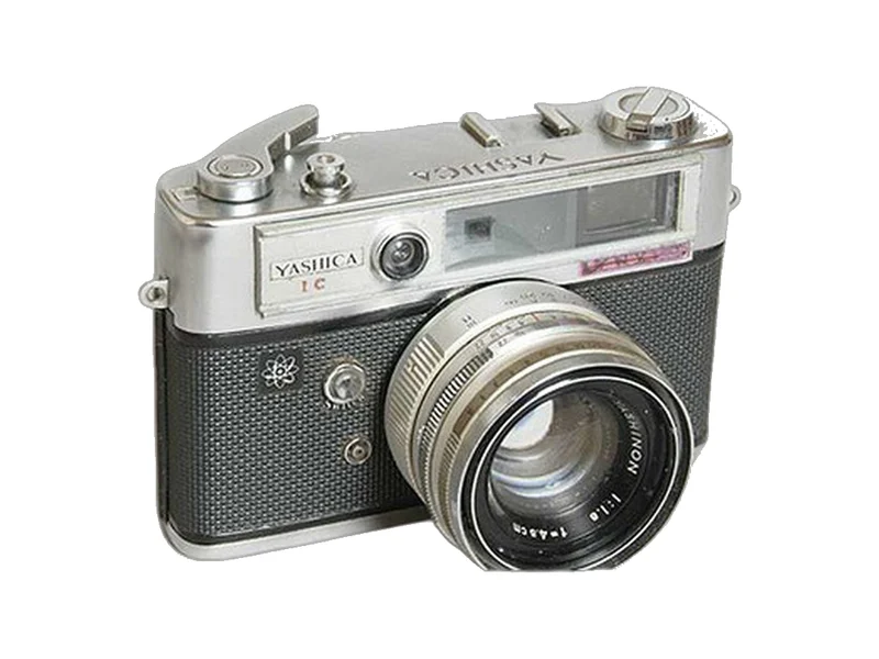 Yashica IC 5000E