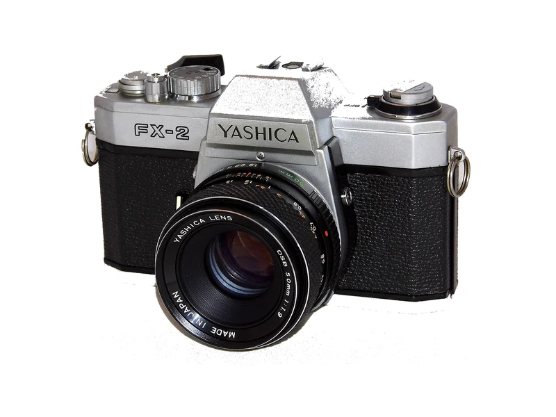 Yashica FX-2