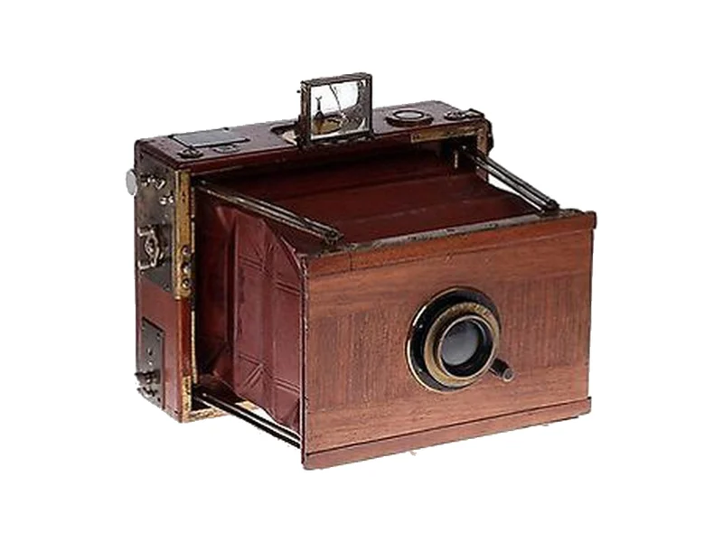 Ernemann Tropen Klapp-Camera (1911)