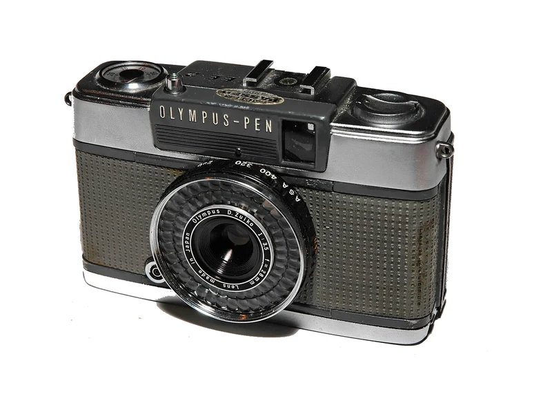 Olympus Pen EE