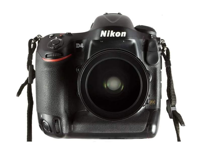 Nikon D4